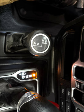 Used 2021 Jeep Gladiator Sport image 21