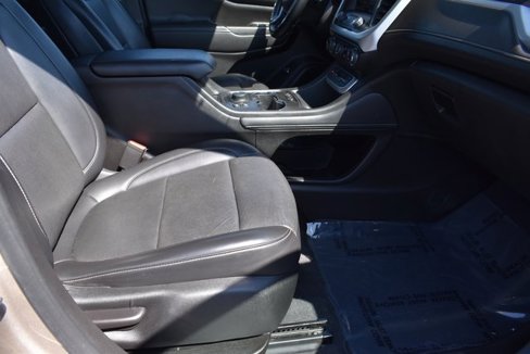 Certified 2023 GMC Acadia SLT image 7