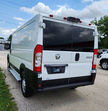 Used 2023 RAM ProMaster 2500 image 12