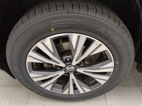 Used 2021 Nissan Rogue SV image 31