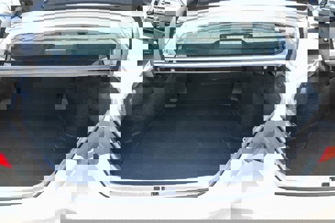 Used 2023 Toyota Camry SE image 24