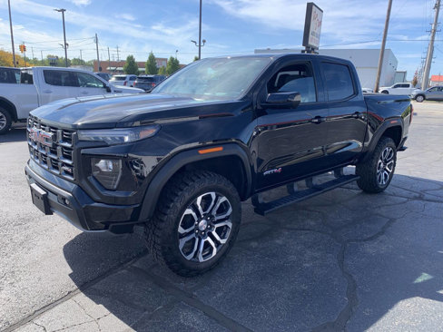 Used 2023 GMC Canyon AT4 w/ AT4 Premium Package image 4