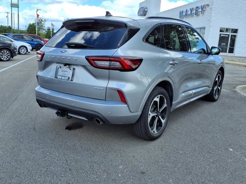 Used 2023 Ford Escape ST-Line Select w/ Tech Pack #2 image 4