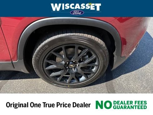 Used 2022 Chevrolet Trax LT w/ Sport Edition image 28