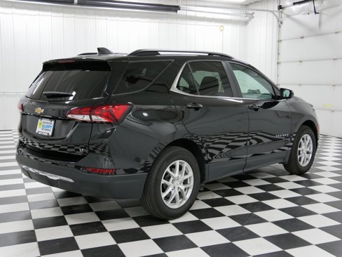 Used 2022 Chevrolet Equinox LT image 3