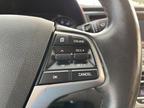 Used 2017 Hyundai Elantra SE w/ SE A/T Tech Package 03 image 15