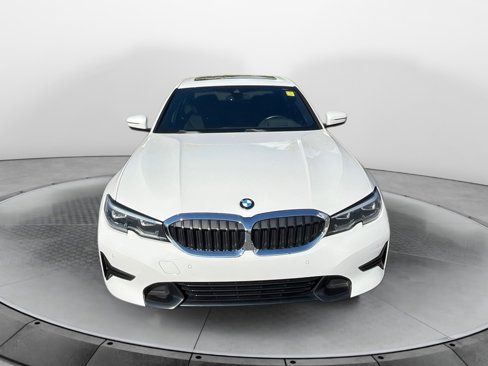 Used 2021 BMW 330i Sedan w/ Premium Package image 2