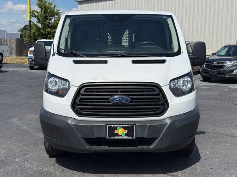 Used 2019 Ford Transit 250 130 Low Roof image 3