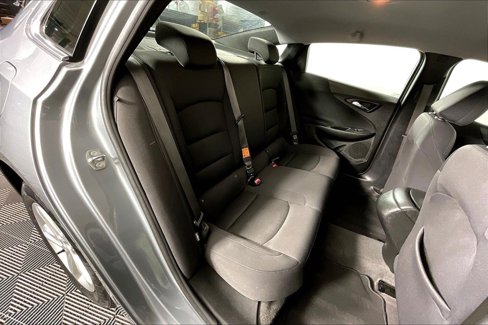 Used 2023 Chevrolet Malibu LS image 37
