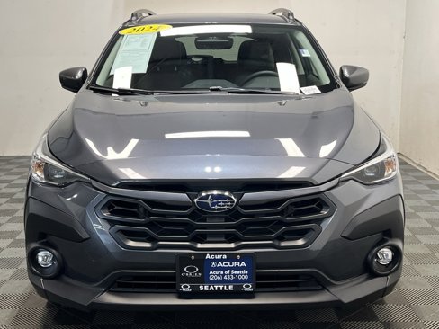 Used 2024 Subaru Crosstrek 2.0i Premium w/ Popular Package #4 image 2