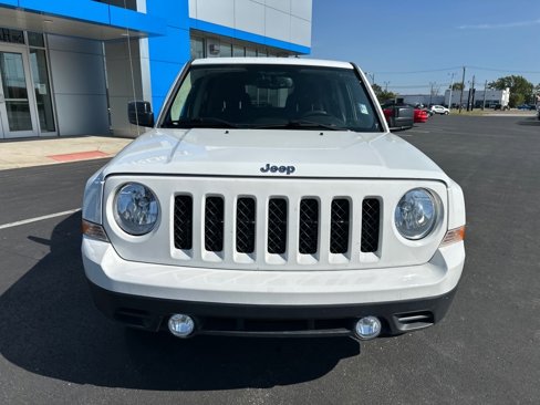 Used 2016 Jeep Patriot Sport image 2