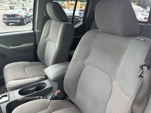 Used 2018 Nissan Frontier SV w/ Value Truck Package image 18
