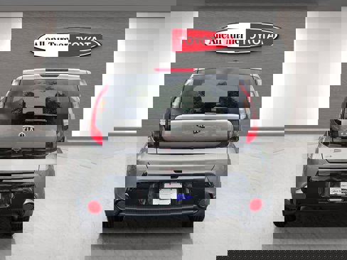 Used 2016 Kia Soul + w/ Audio Package image 7