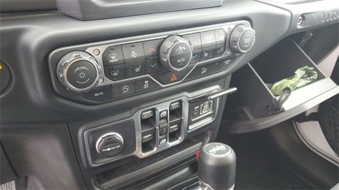 Certified 2019 Jeep Wrangler Unlimited Sport S image 19