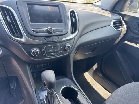 Used 2022 Chevrolet Equinox LT image 10