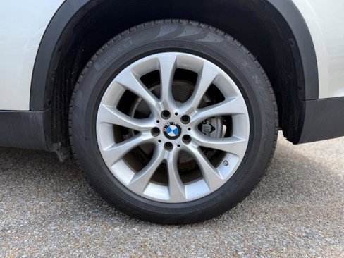 Used 2016 BMW X5 xDrive35i image 11