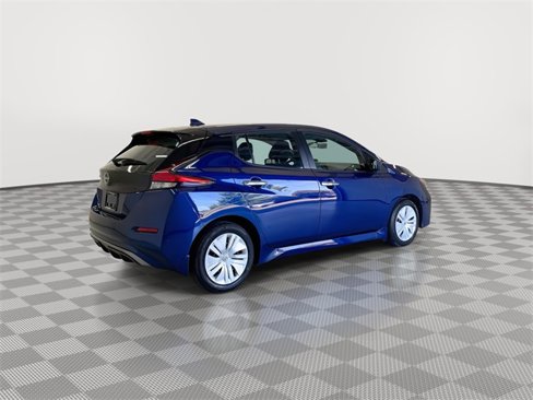 Certified 2024 Nissan Leaf S image 12