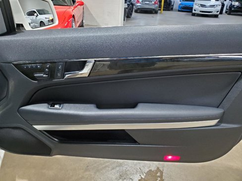 Used 2013 Mercedes-Benz E 550 Coupe image 16