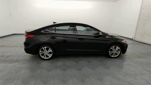 Used 2018 Hyundai Elantra Limited w/ Cargo Package image 9