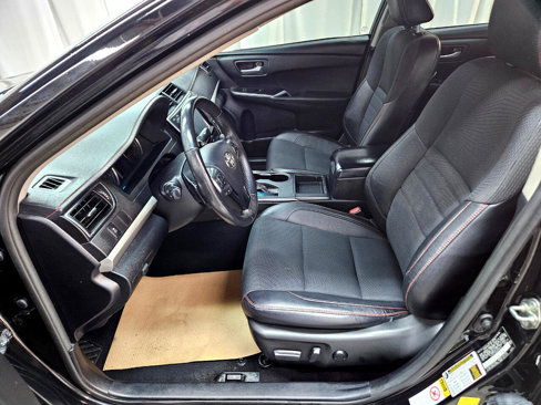 Used 2017 Toyota Camry LE image 13
