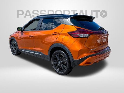 Certified 2022 Nissan Kicks SR w/ Interior Electronics Package image 5