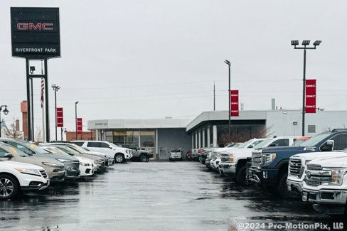 Used 2019 GMC Acadia SLE image 9