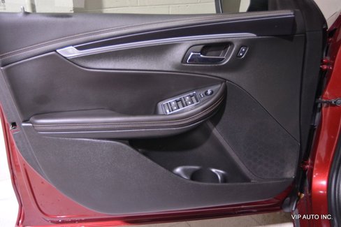 Used 2017 Chevrolet Impala LT image 7