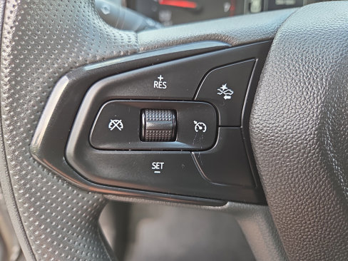 Certified 2024 Chevrolet Trax LS w/ LS Convenience Package image 31