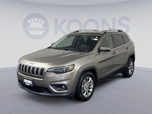 Used 2019 Jeep Cherokee Latitude Plus image 1