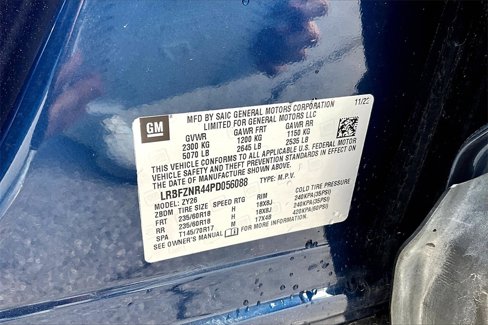 Used 2023 Buick Envision Essence image 31