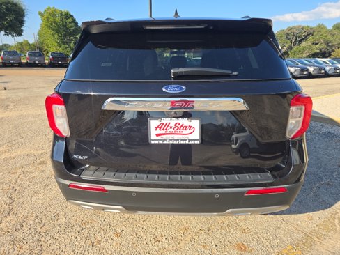 Used 2024 Ford Explorer XLT w/ Equipment Group 202A image 6