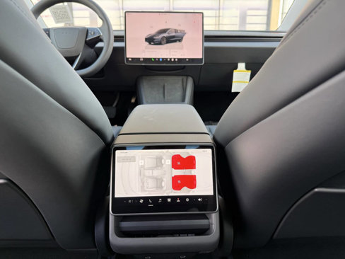 Used 2025 Tesla Model 3 Long Range image 23
