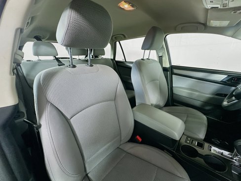 Used 2019 Subaru Outback 2.5i image 25