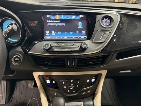 Used 2018 Buick Envision Essence image 16