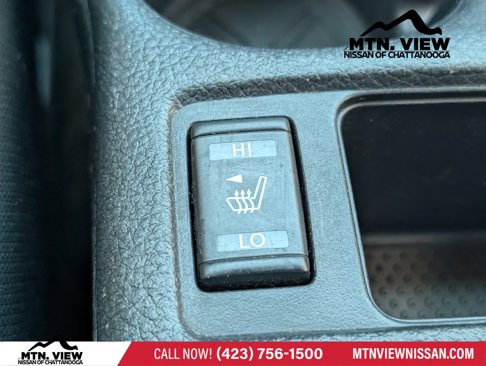 Used 2018 Nissan Rogue SV image 22