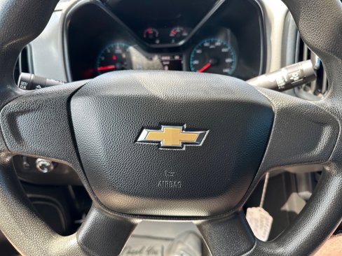 Used 2018 Chevrolet Colorado W/T image 12