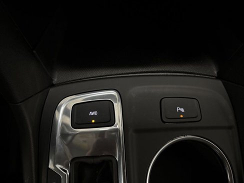 Used 2022 Chevrolet Equinox LT image 46