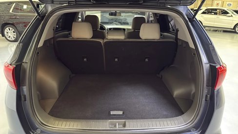 Used 2017 Kia Sportage LX image 20