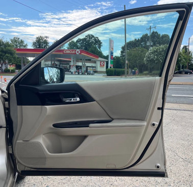 Used 2017 Honda Accord LX image 16