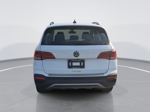 Certified 2022 Volkswagen Taos S w/ IQ Drive S Package image 4