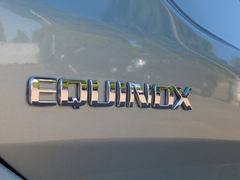 Used 2022 Chevrolet Equinox LT image 32