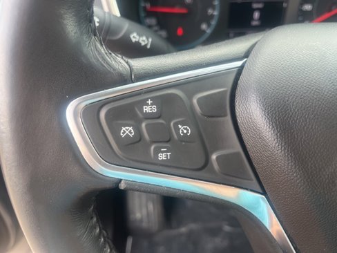 Used 2018 Chevrolet Equinox LT image 21
