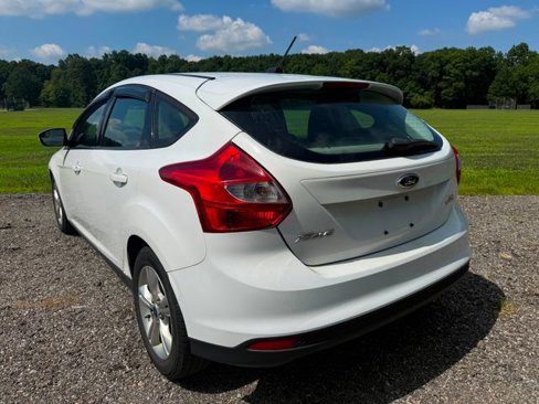 Used 2013 Ford Focus SE image 3