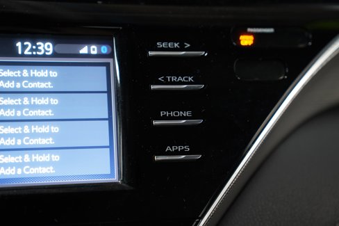 Used 2018 Toyota Camry SE image 27