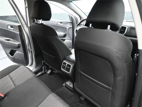 Used 2020 Kia Sportage LX image 25