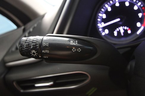 Used 2022 Hyundai Sonata SE image 12