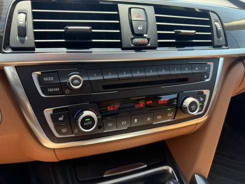 Used 2015 BMW 328i xDrive Wagon image 18