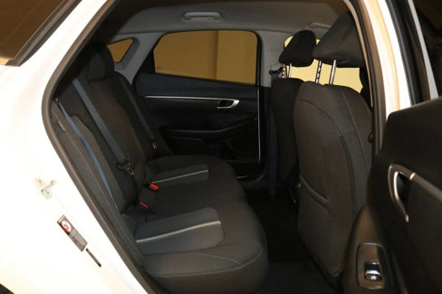 Used 2021 Hyundai Sonata SE image 19