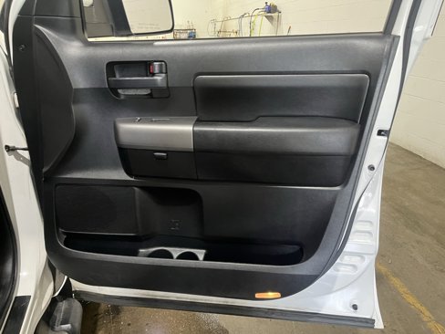 Used 2010 Toyota Tundra 4x4 Double Cab image 19