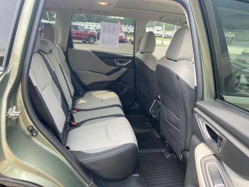 Used 2019 Subaru Forester Premium image 28